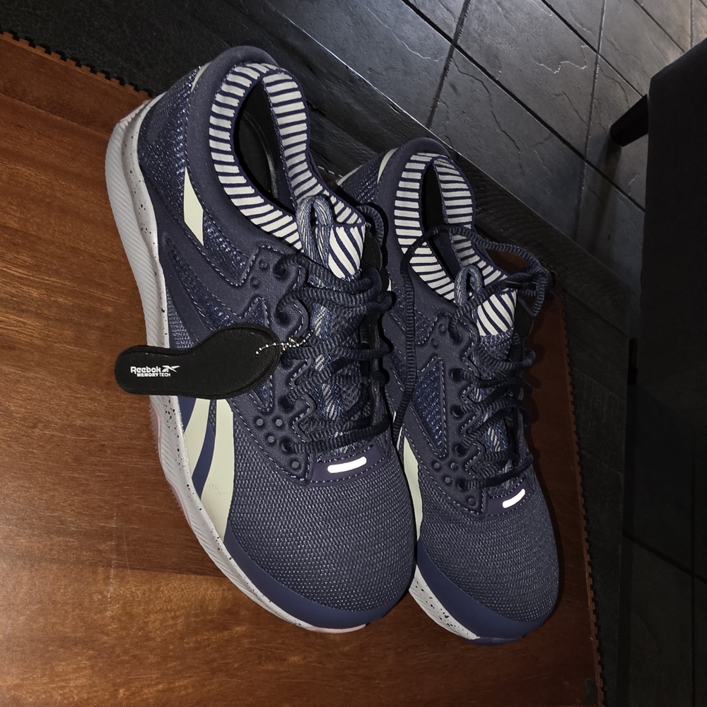 Reebok Men's Navy Athletic Sneakers
